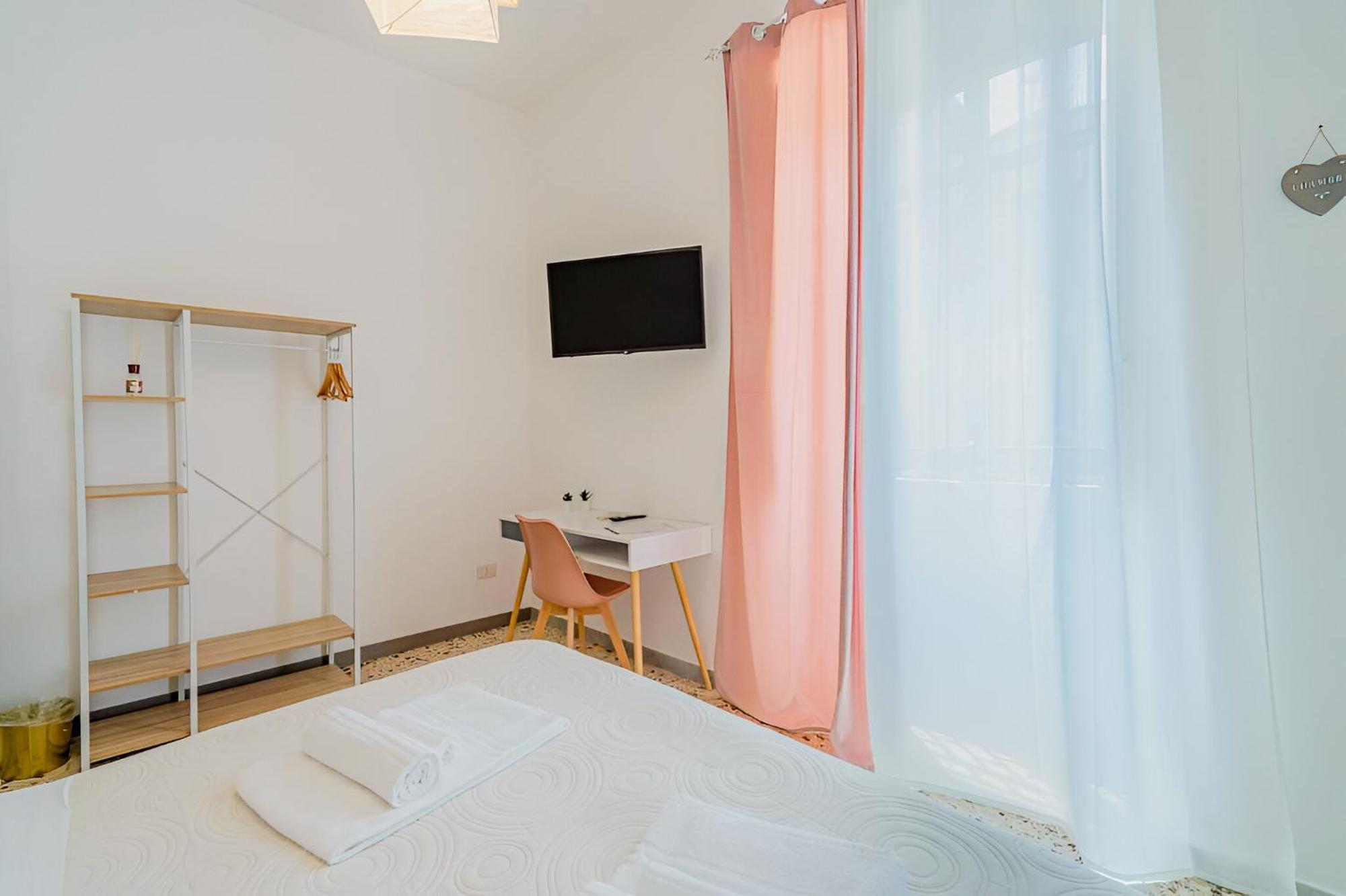 Hotiday Room Collection - Ortigia Opera Syracuse Extérieur photo