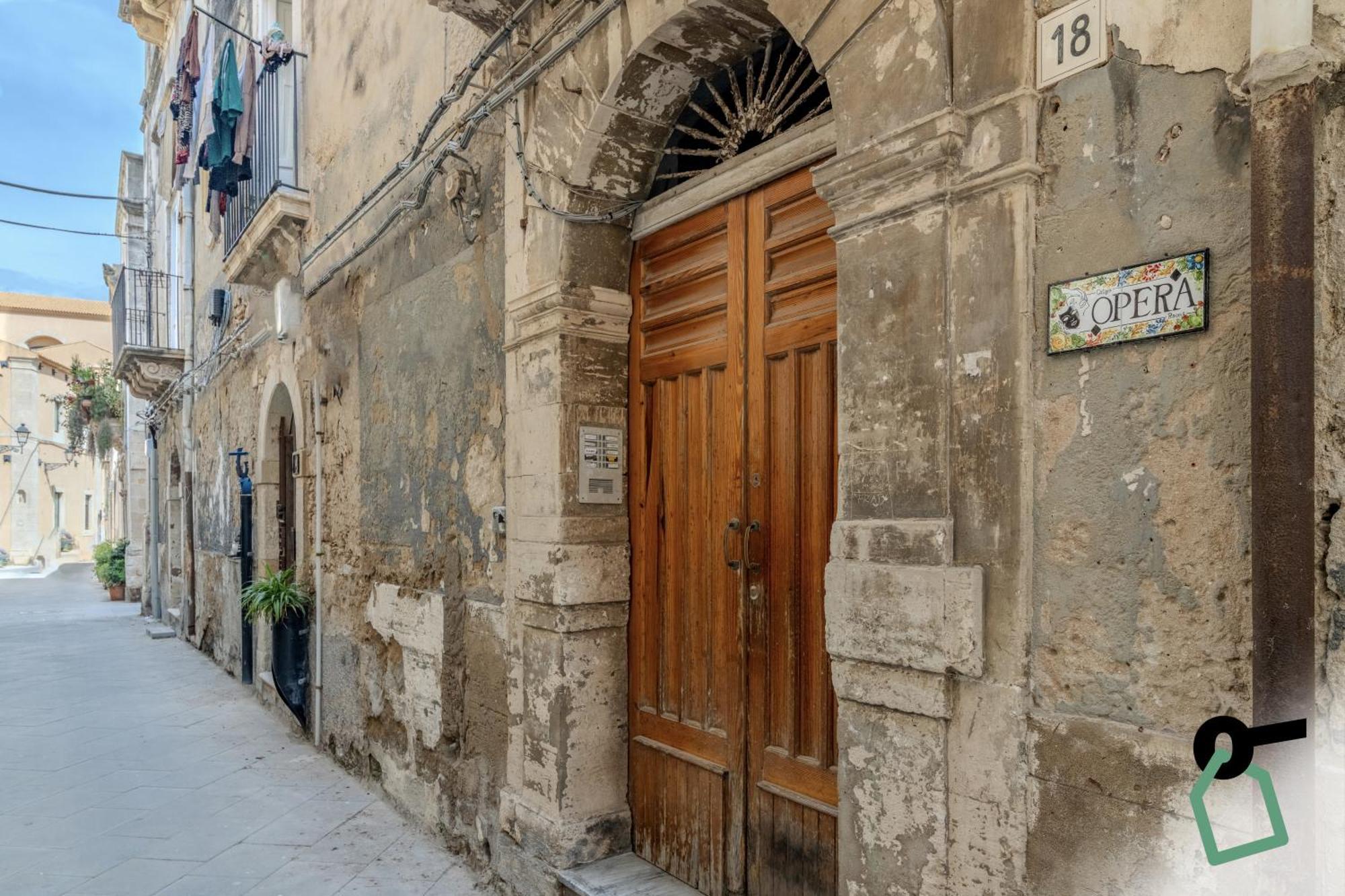 Hotiday Room Collection - Ortigia Opera Syracuse Extérieur photo